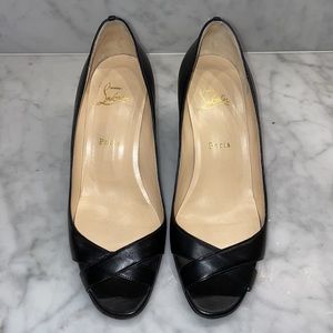 Christian Louboutin Riveto 70 Black Leather - Size 40
